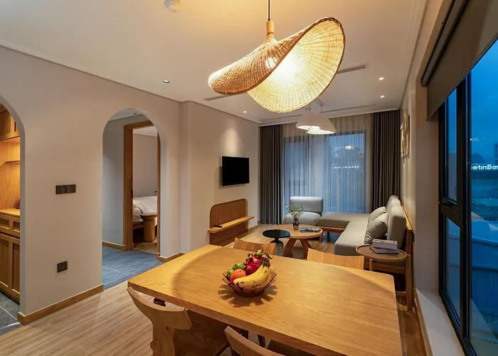 Khách sạn Nam By D'lecia 4*