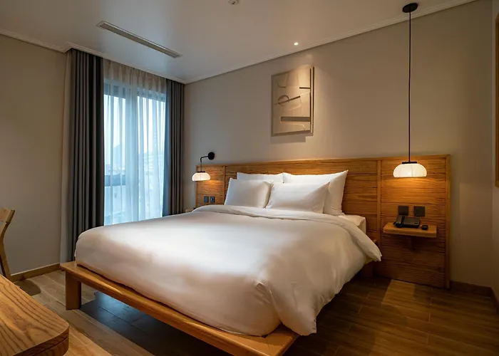 Nam By D'lecia 4* Hạ Long