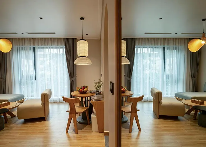 Nam By D'lecia 4* Hạ Long
